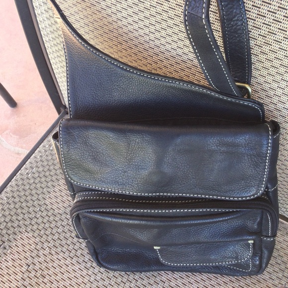 Black over the shoulder bag - Picture 2 of 5